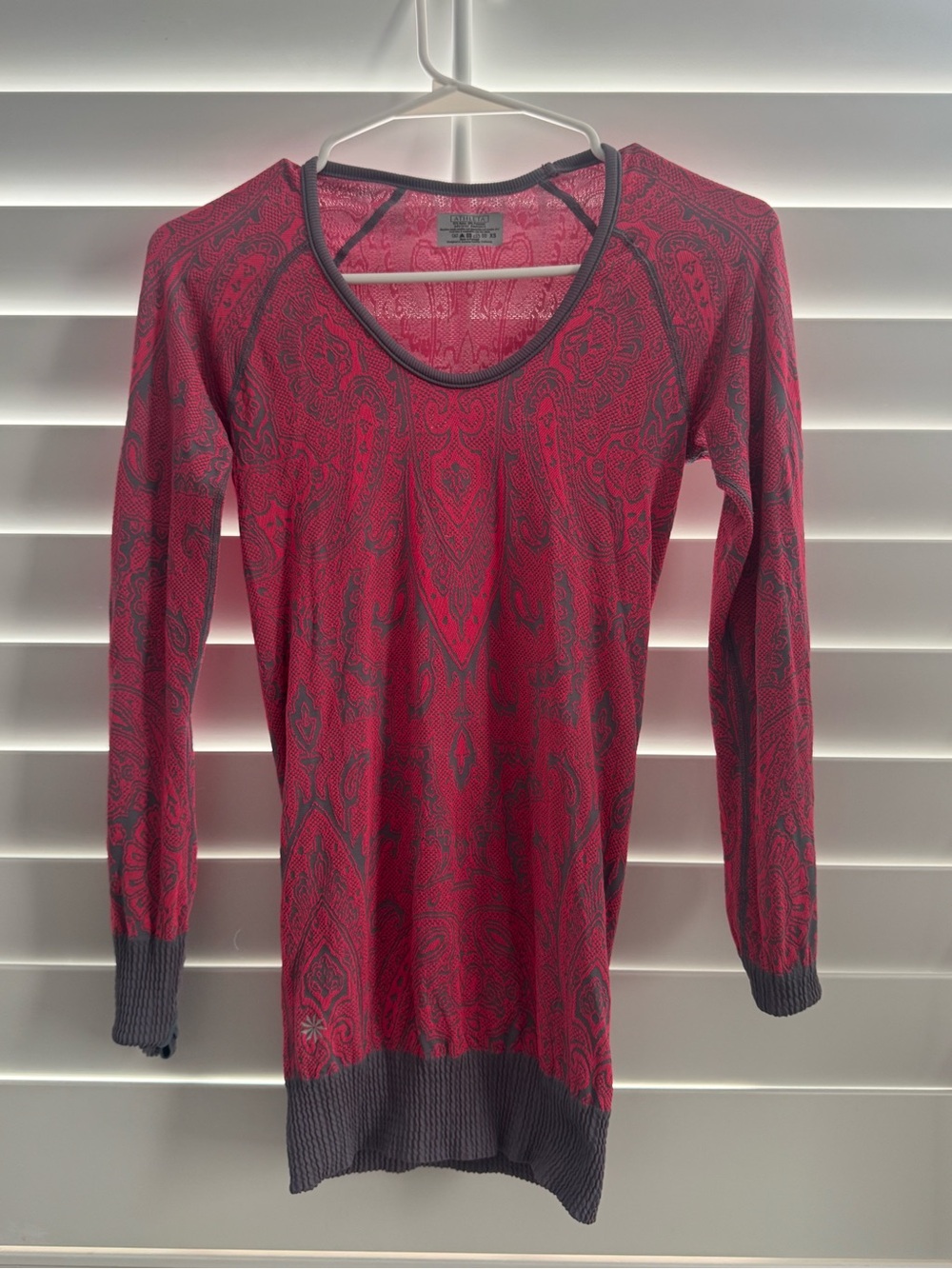 Athleta Pink and Gray Paisley-Pattern Long-Sleeve Top
